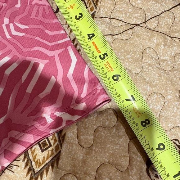 Nike Golf Youth Girls L Dri FIT
Short Sleeve V Neck Fuchsia Pink
Printed - Picture 7 of 8